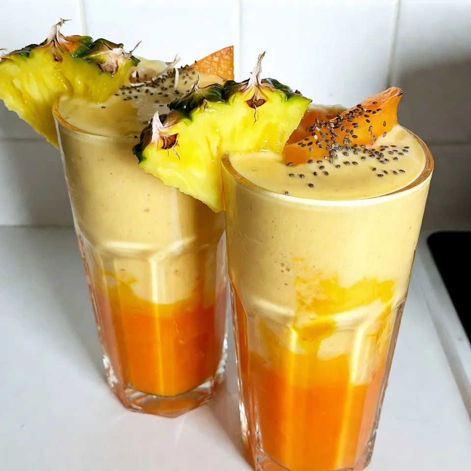 Mango Pineapple Smoothie Quick and Flavorful Treat